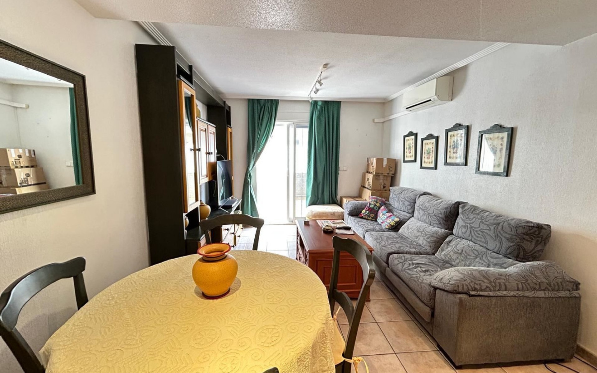 Resale - Townhouse - Torrevieja - Torrevieja Centro