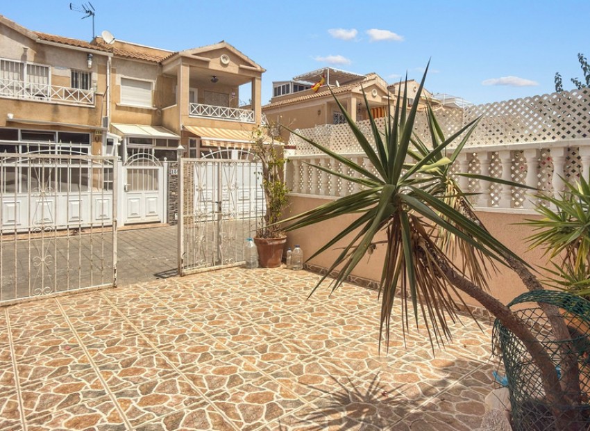 Resale - Townhouse - Torrevieja - Torrevieja Centro