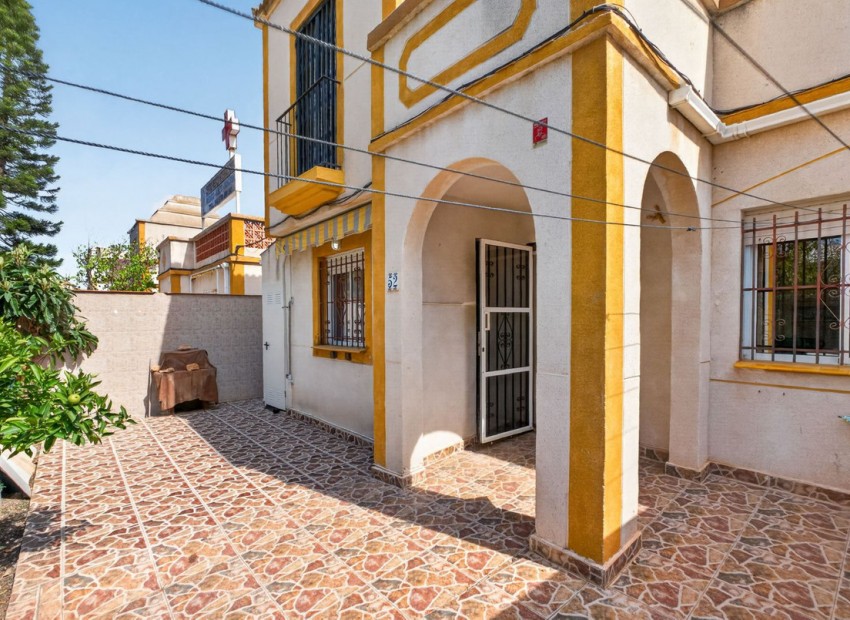 Resale - Townhouse - Torrevieja - Torrevieja Centro