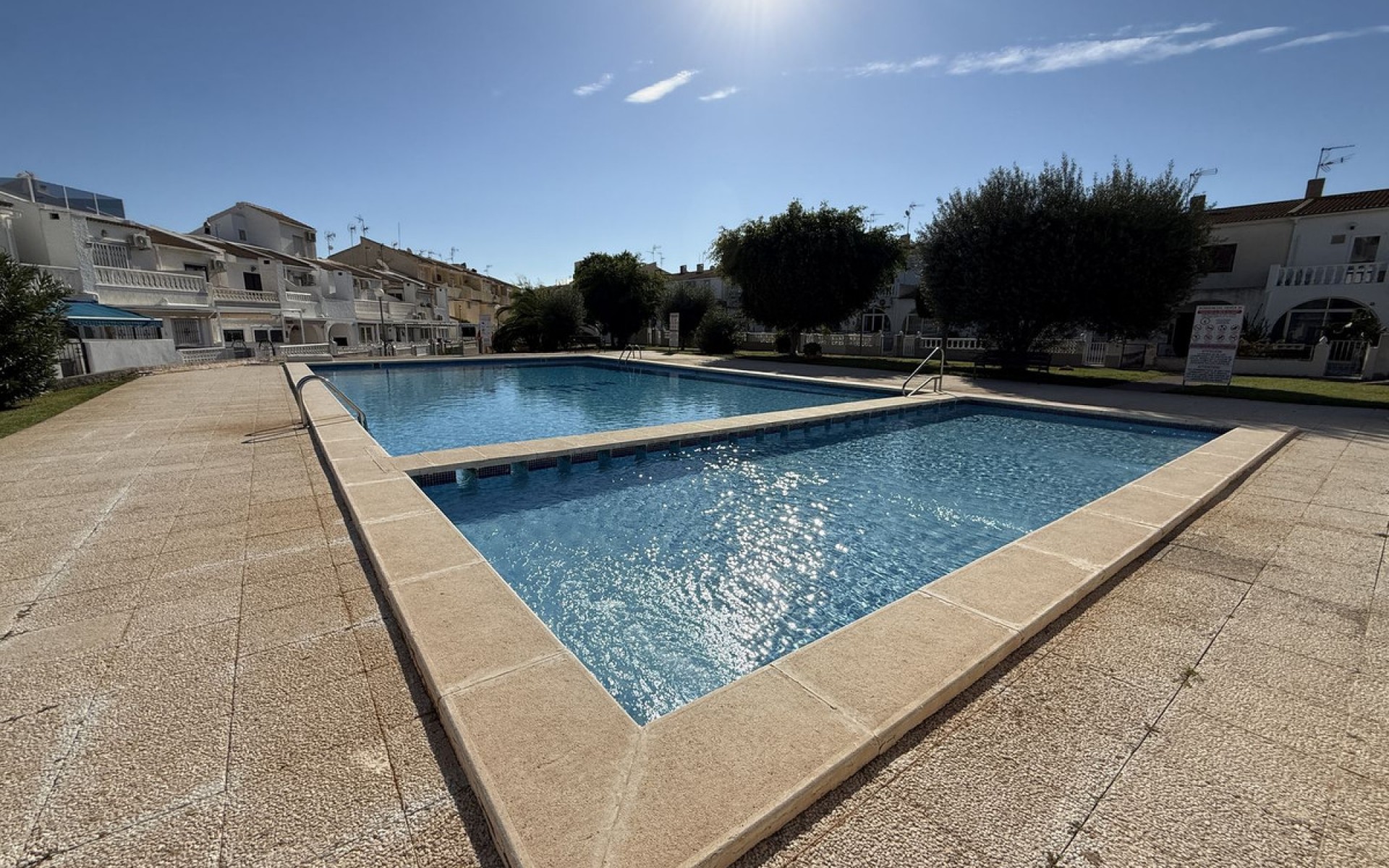 Resale - Townhouse - Torrevieja - Torrevieja Centro