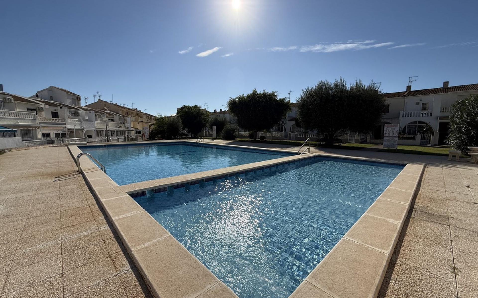 Resale - Townhouse - Torrevieja - Torrevieja Centro