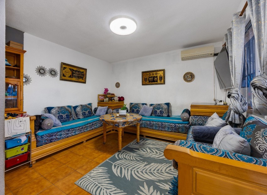 Resale - Townhouse - Torrevieja - Torrevieja Centro
