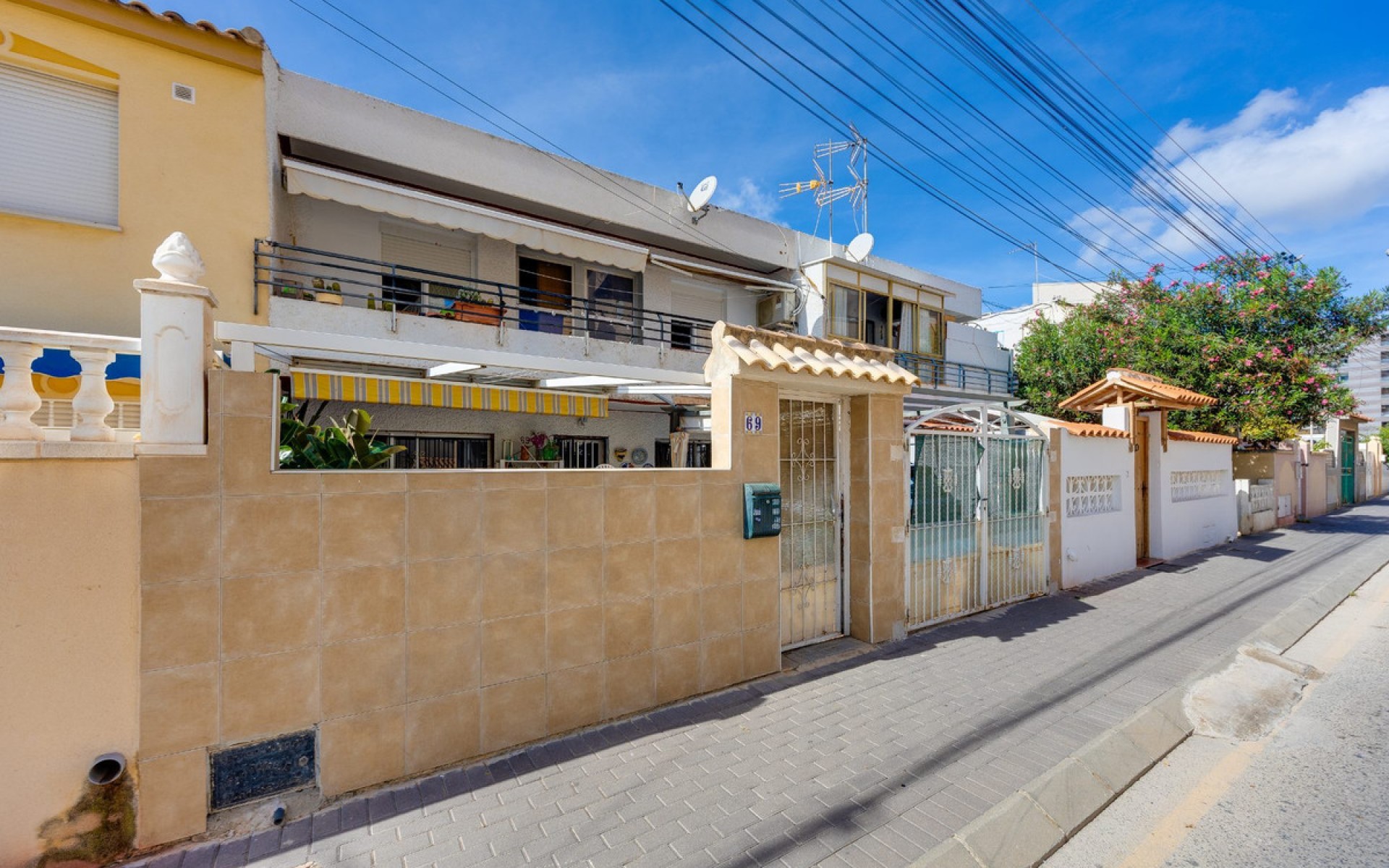 Resale - Townhouse - Torrevieja - Torrevieja Centro