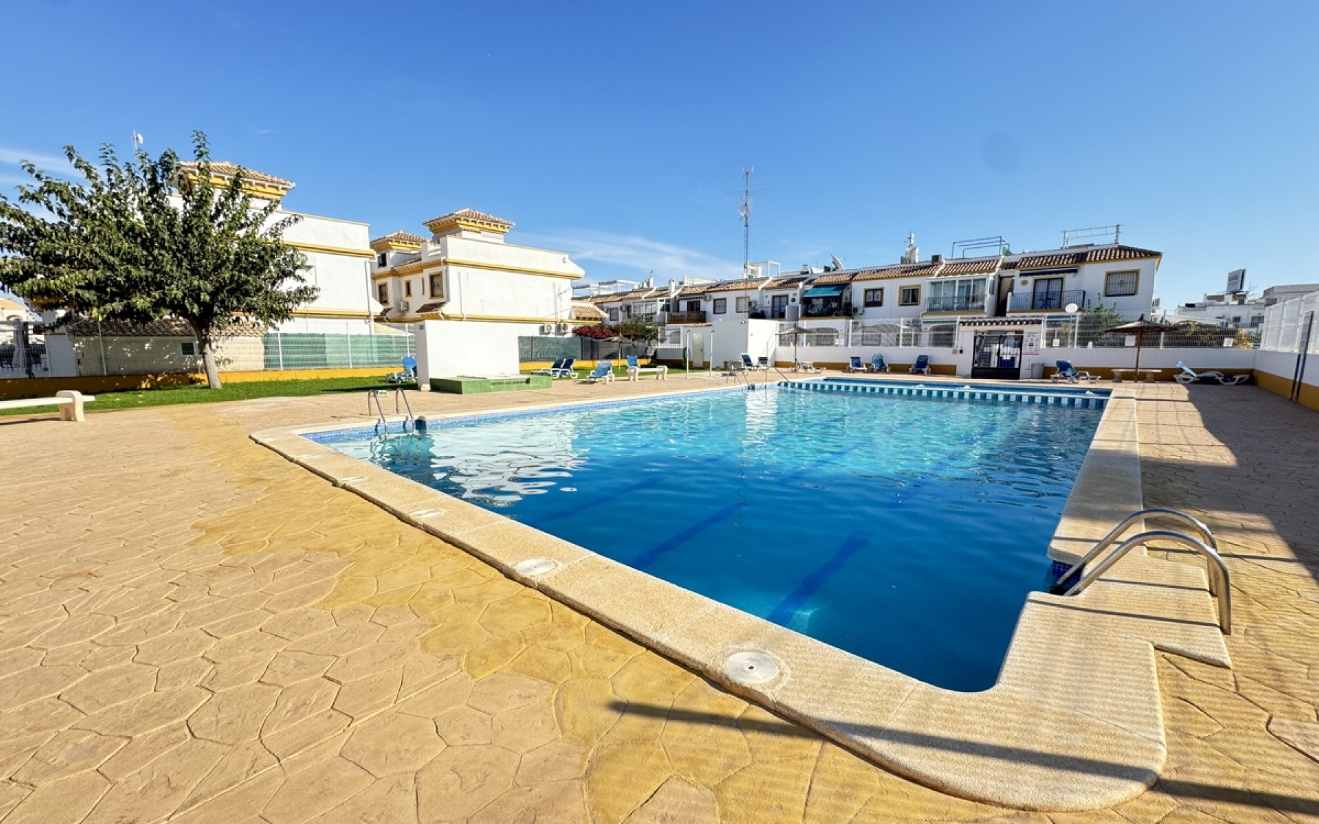 Resale - Townhouse - Torrevieja