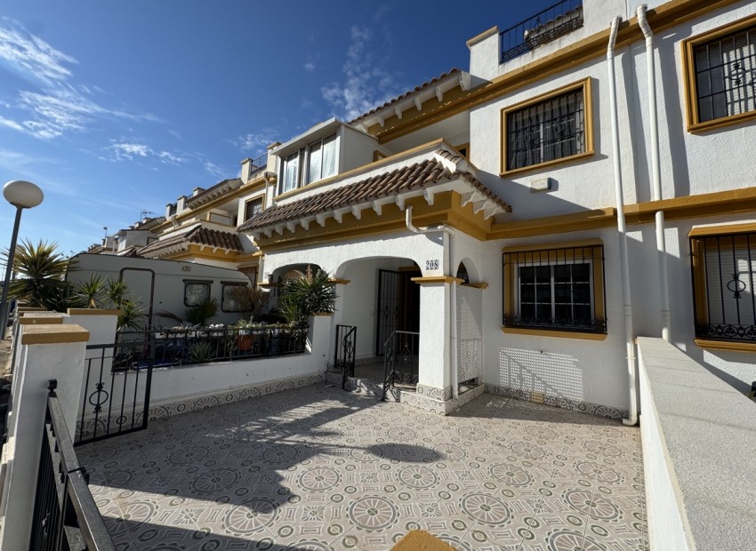 Resale - Townhouse - Torrevieja