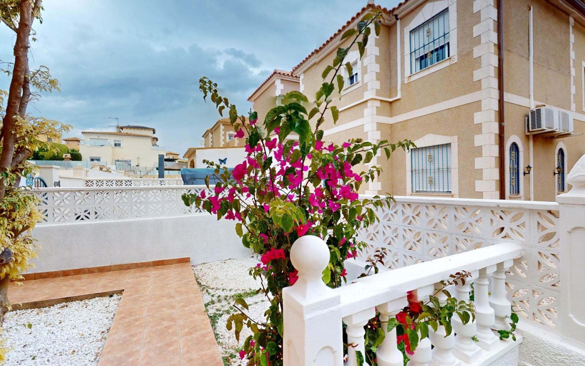 Resale - Townhouse - Villamartin - Blue Lagoon