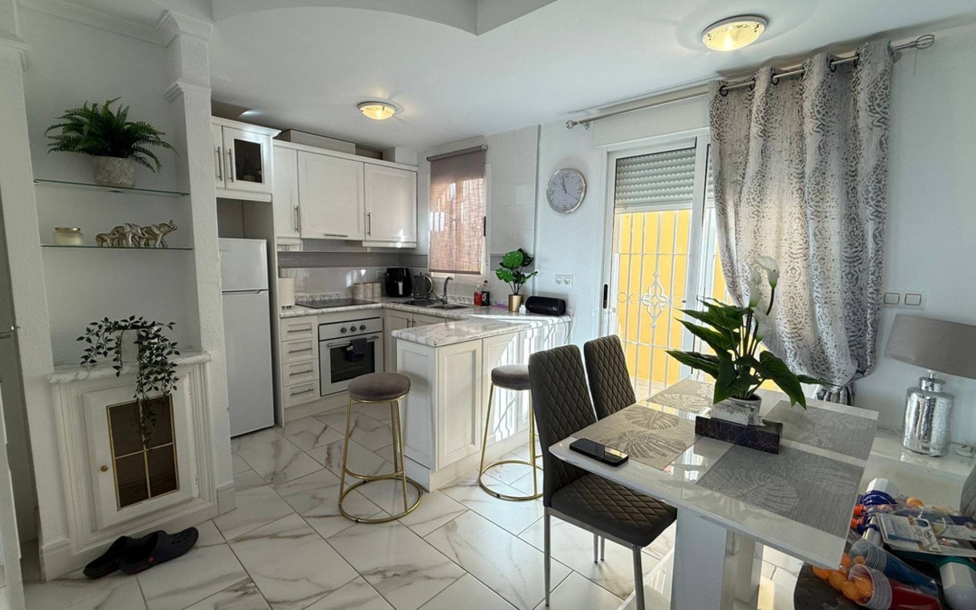 Resale - Townhouse - Villamartin - Blue Lagoon