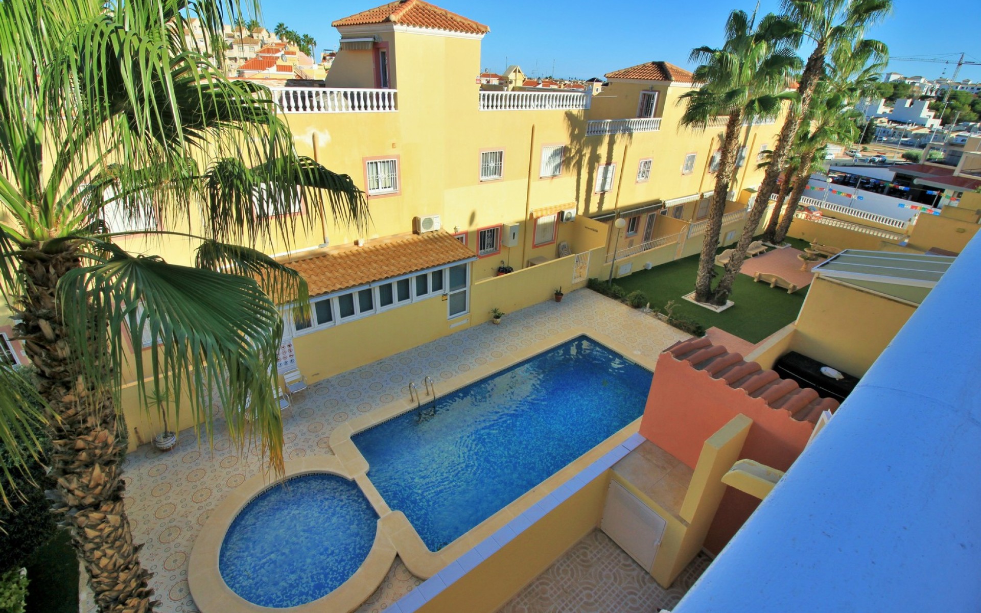 Resale - Townhouse - Villamartin - El Galan