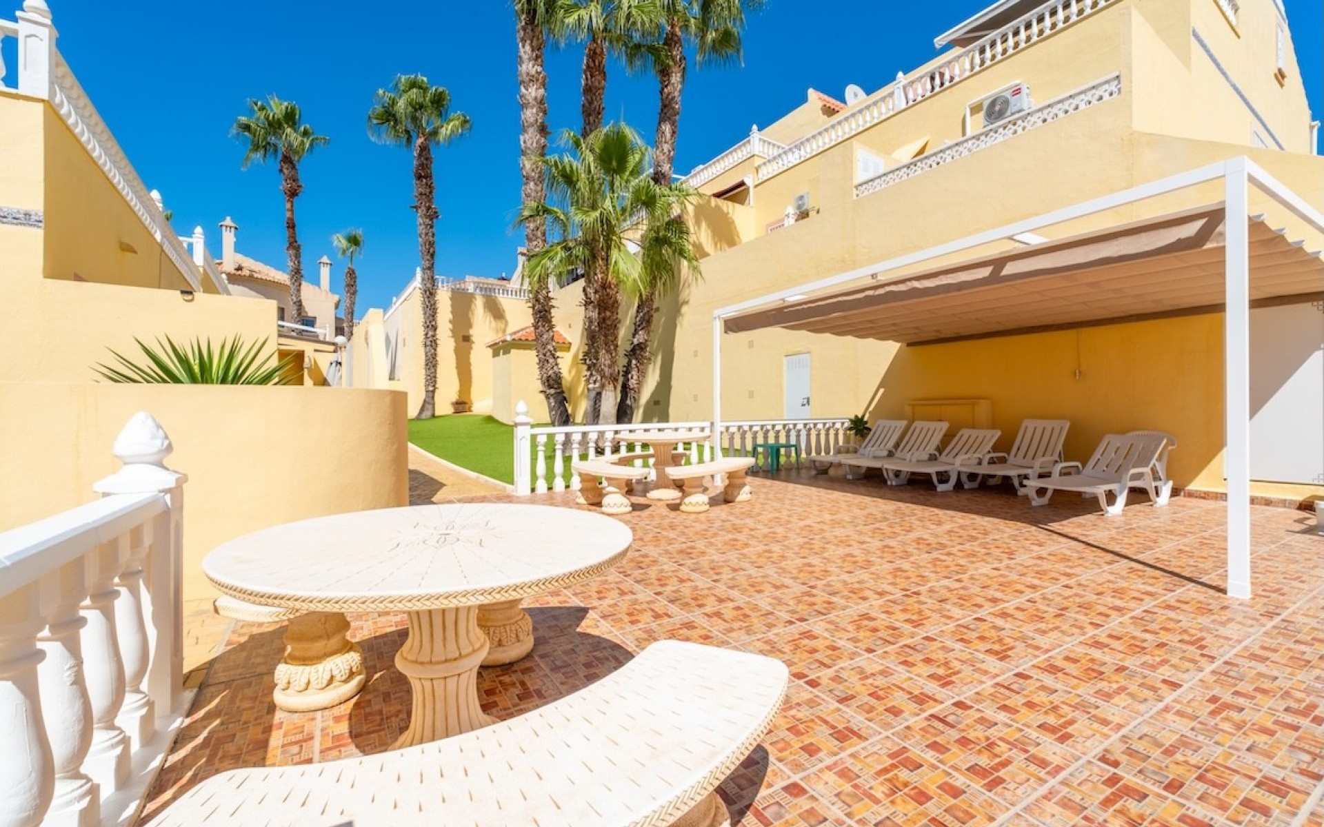 Resale - Townhouse - Villamartin - El Galan