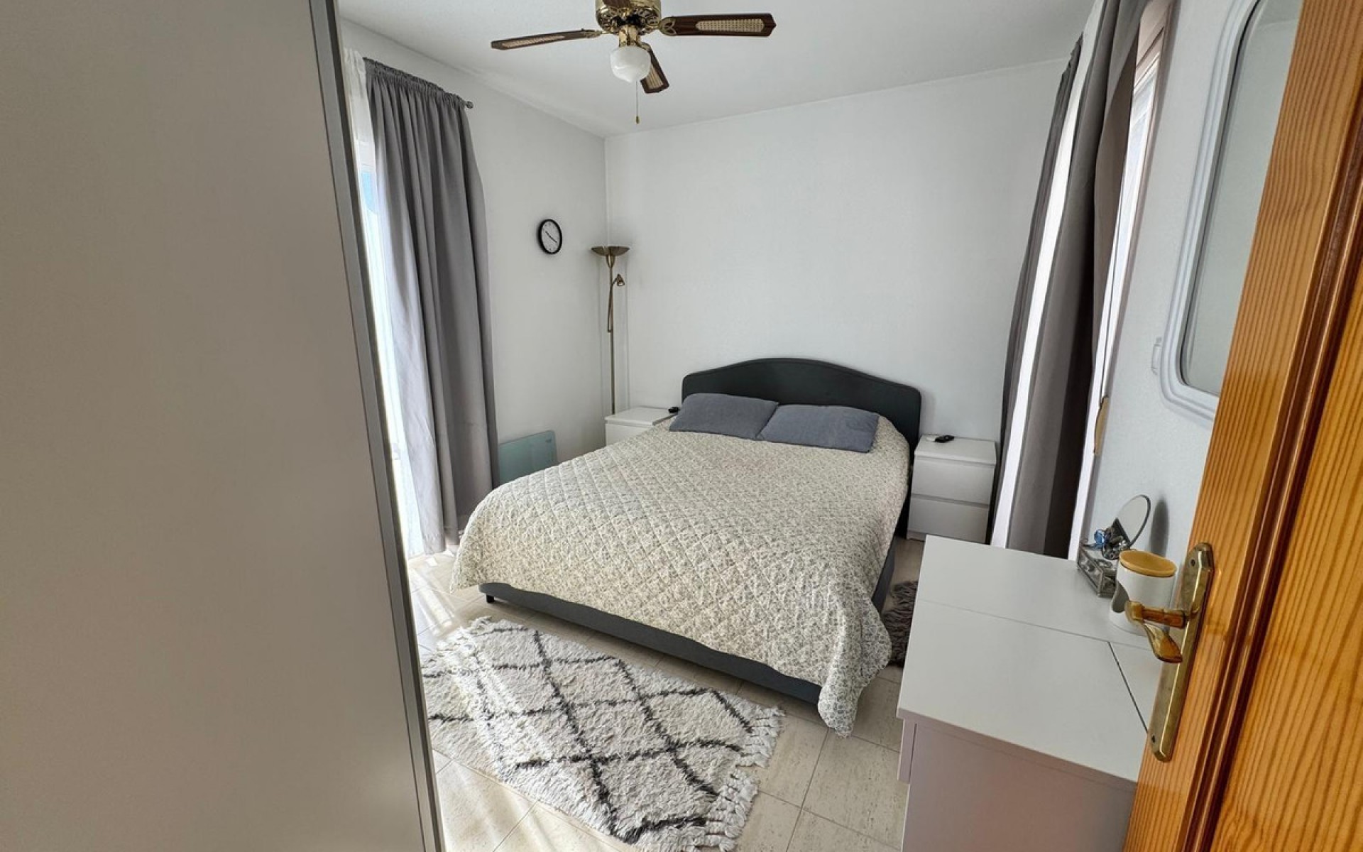 Resale - Townhouse - Villamartin - Las Filipinas