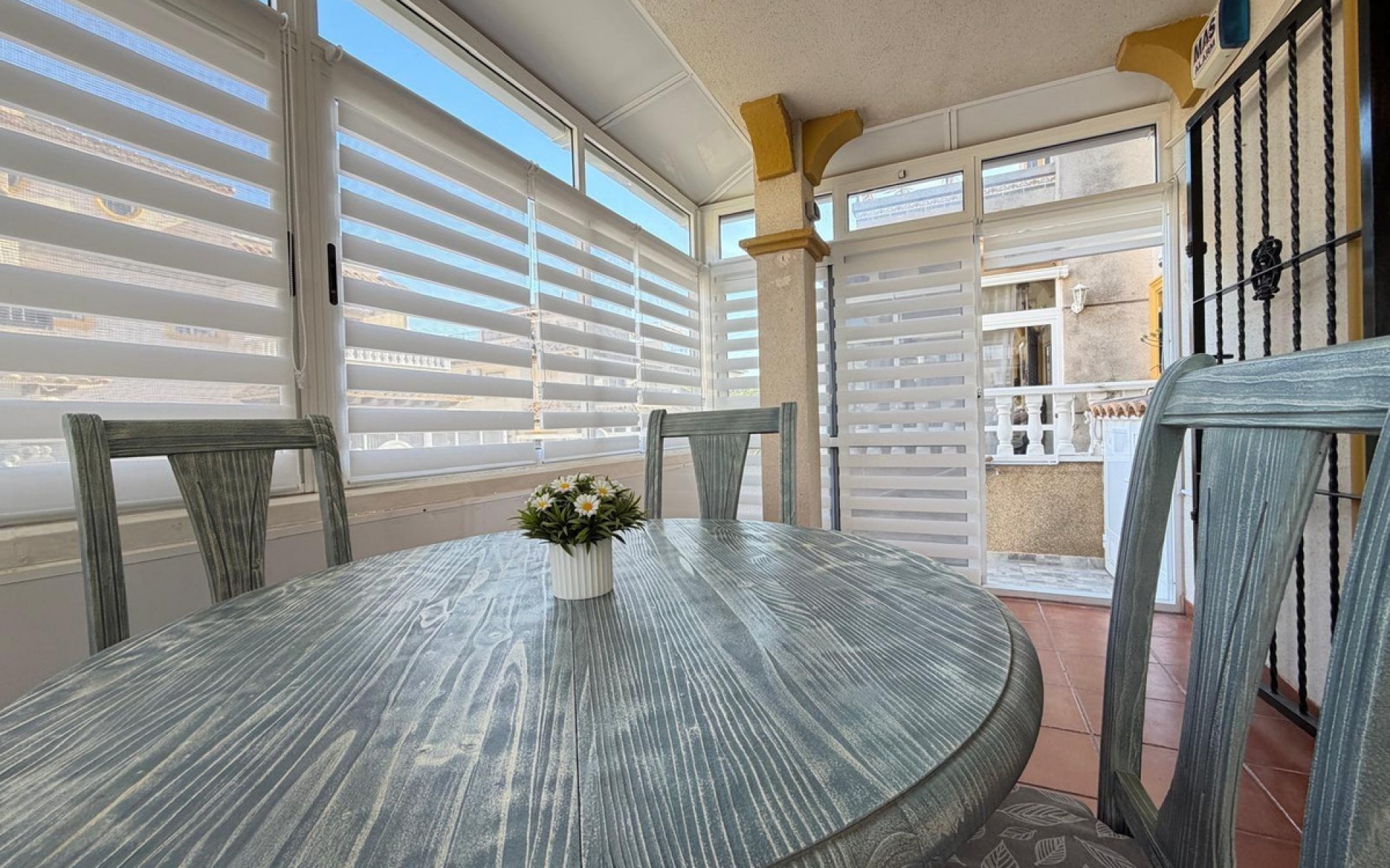 Resale - Townhouse - Villamartin - Las Filipinas