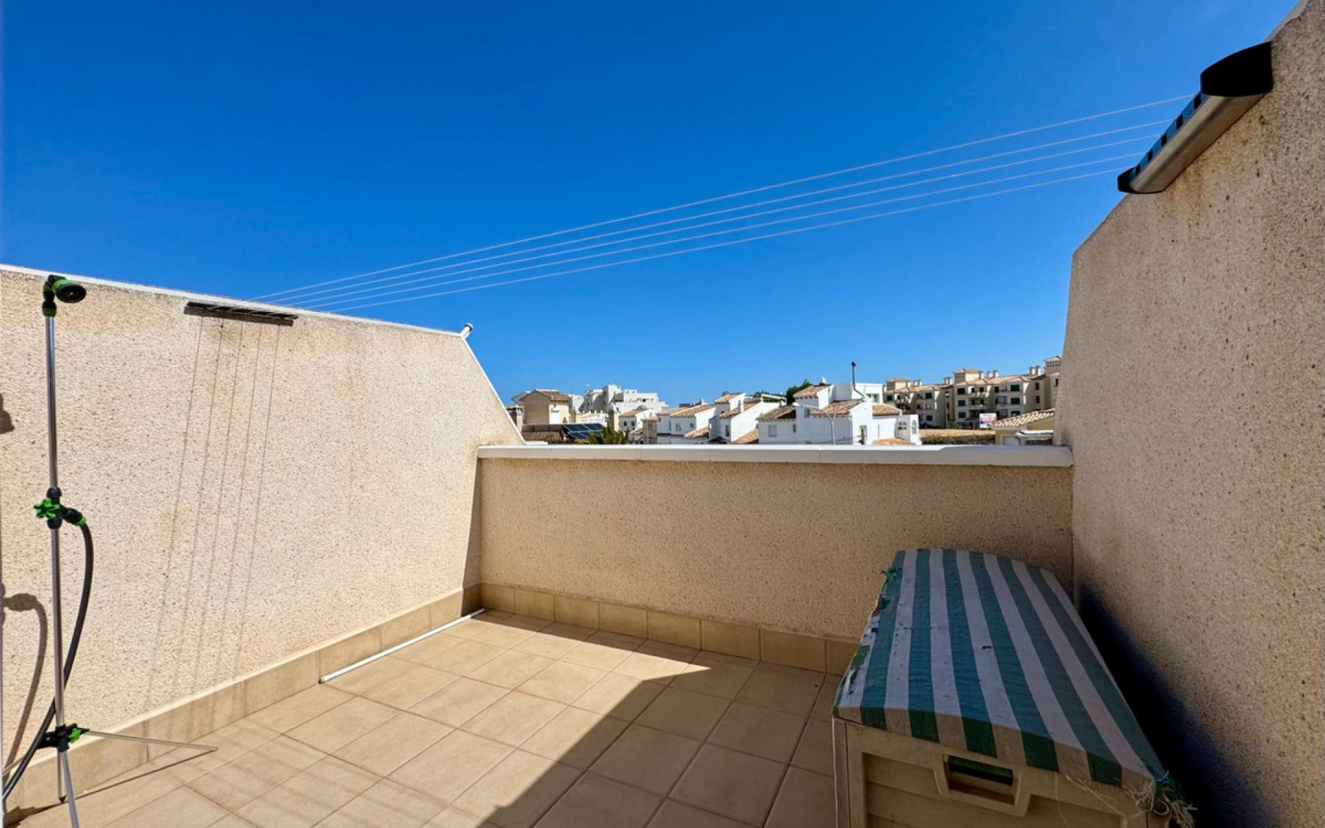 Resale - Townhouse - Villamartin - Las Filipinas