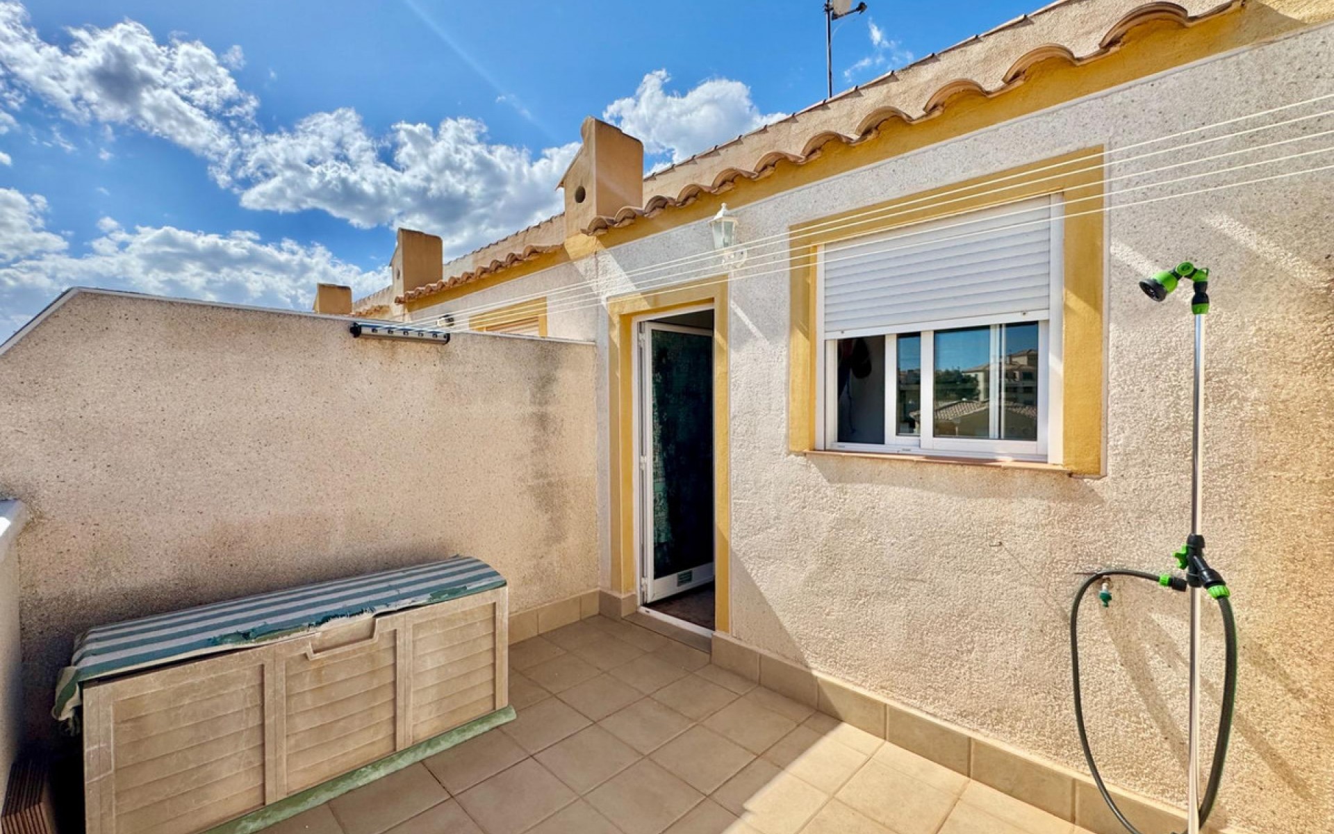 Resale - Townhouse - Villamartin - Las Filipinas