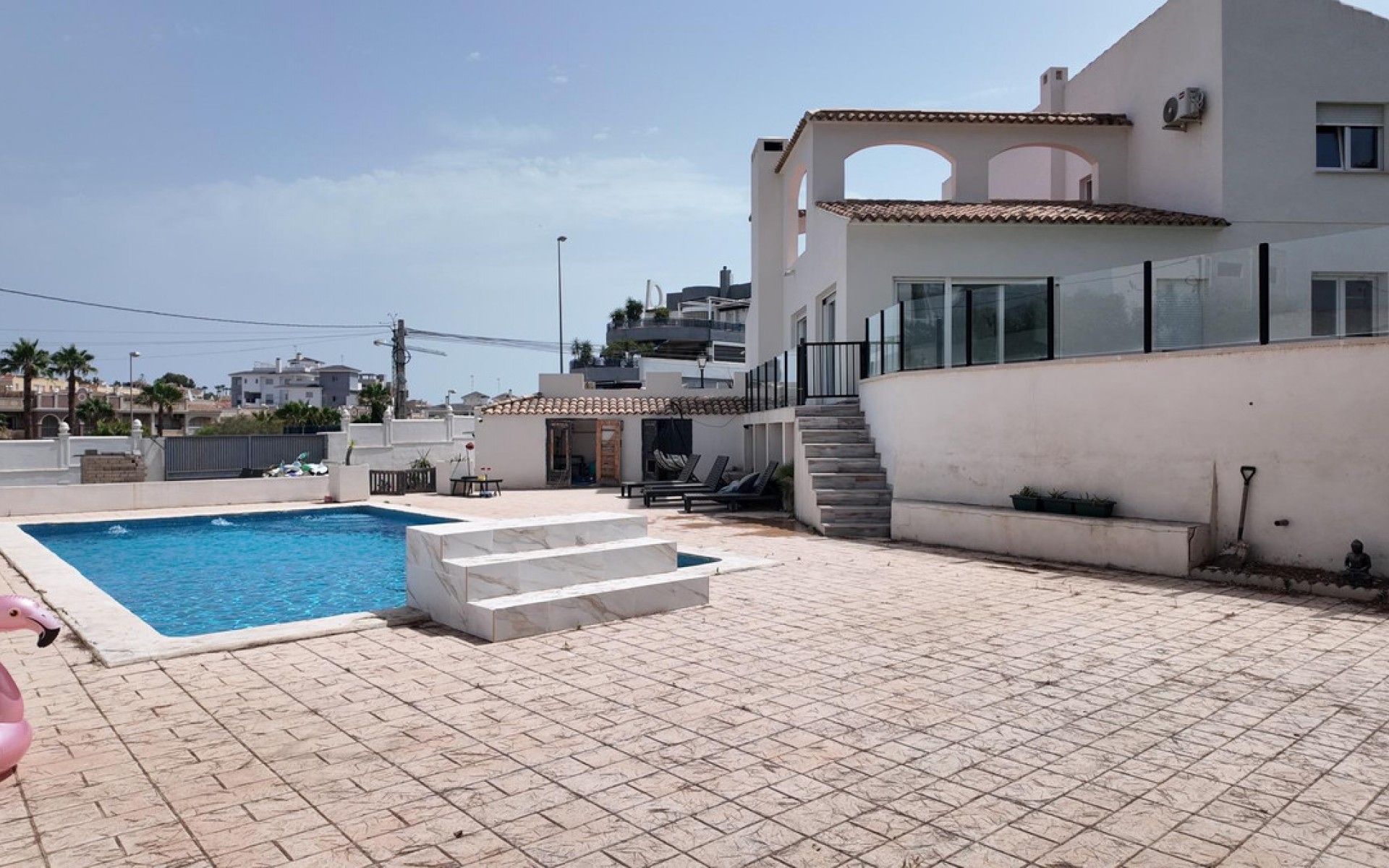 Resale - Townhouse - Villamartin - Las Filipinas