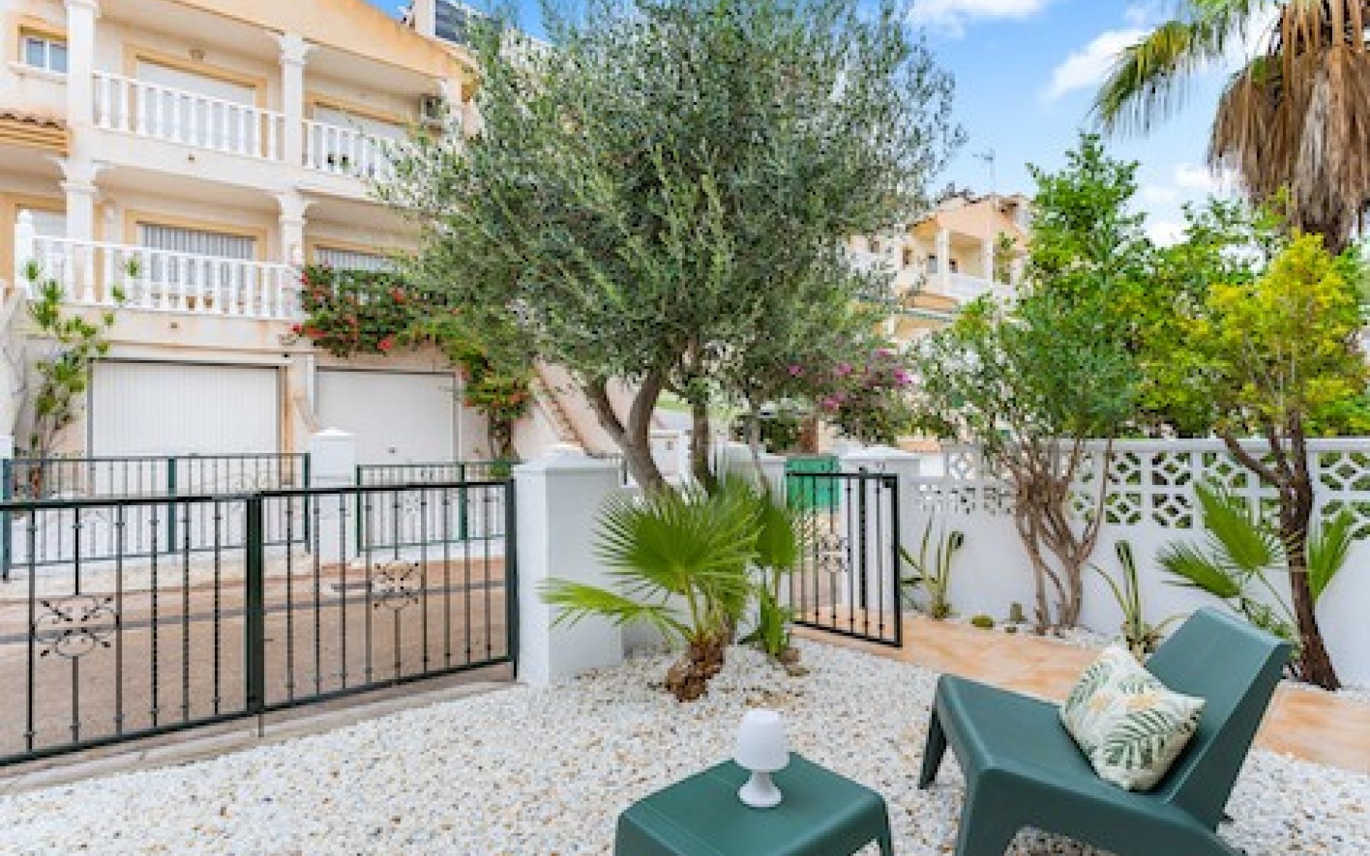 Resale - Townhouse - Villamartin - Monte Golf