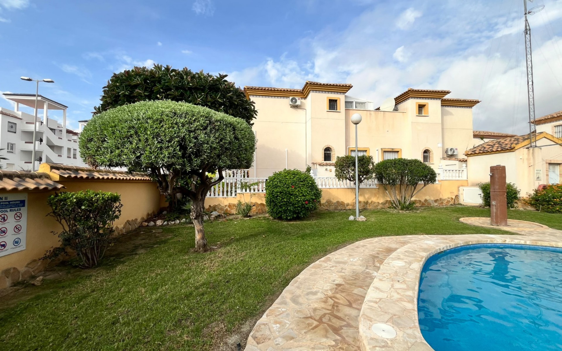 Resale - Townhouse - Villamartin - Pau 8