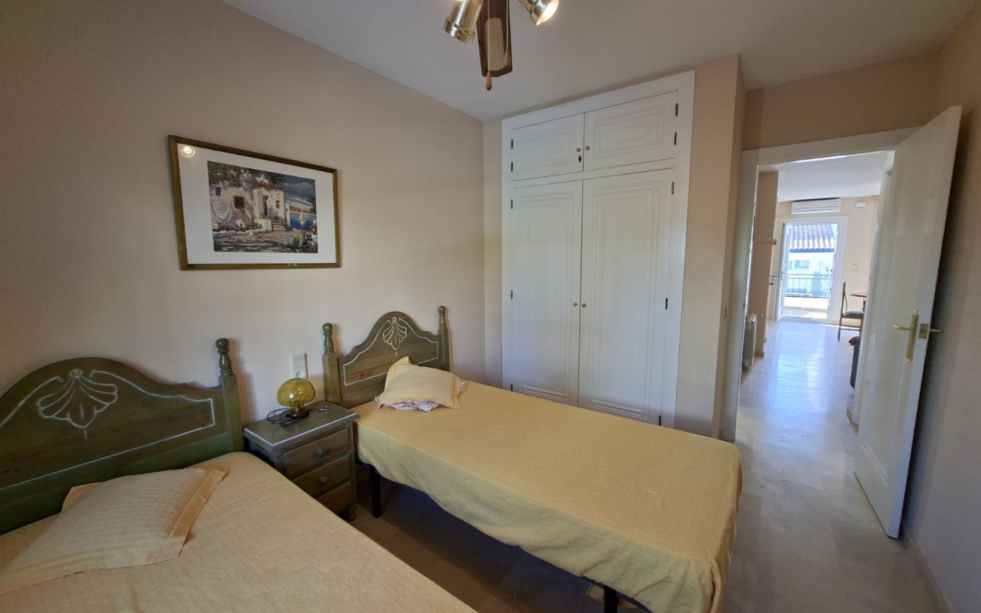 Resale - Townhouse - Villamartin - Rioja