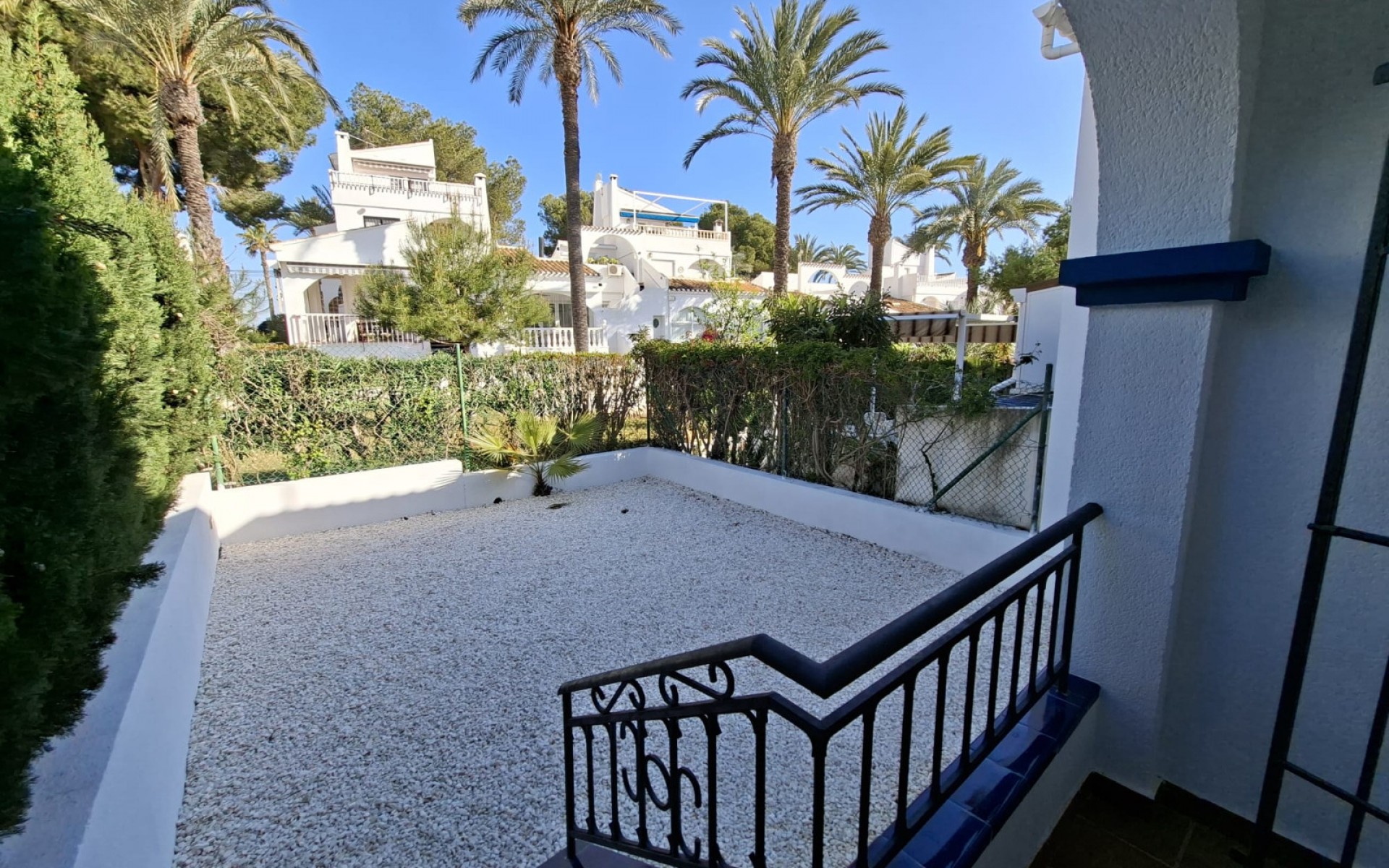 Resale - Townhouse - Villamartin - Rioja