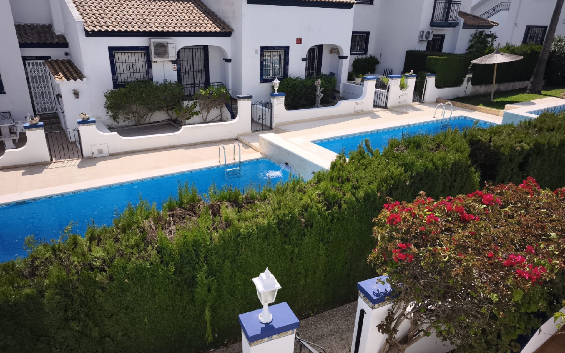 Resale - Townhouse - Villamartin - Rioja