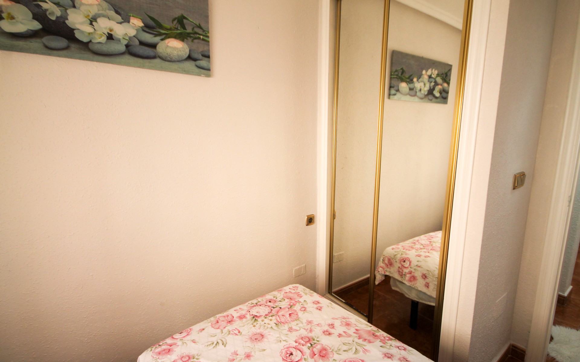 Resale - Townhouse - Villamartin