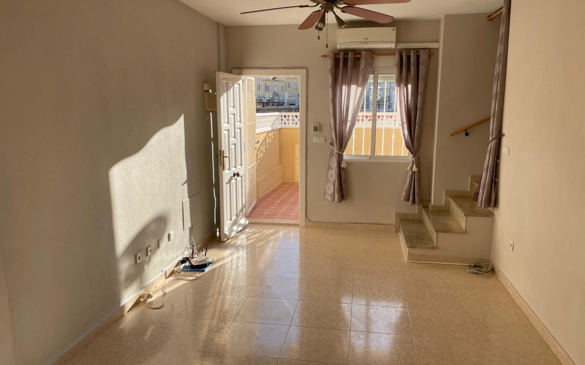 Resale - Townhouse - Villamartin