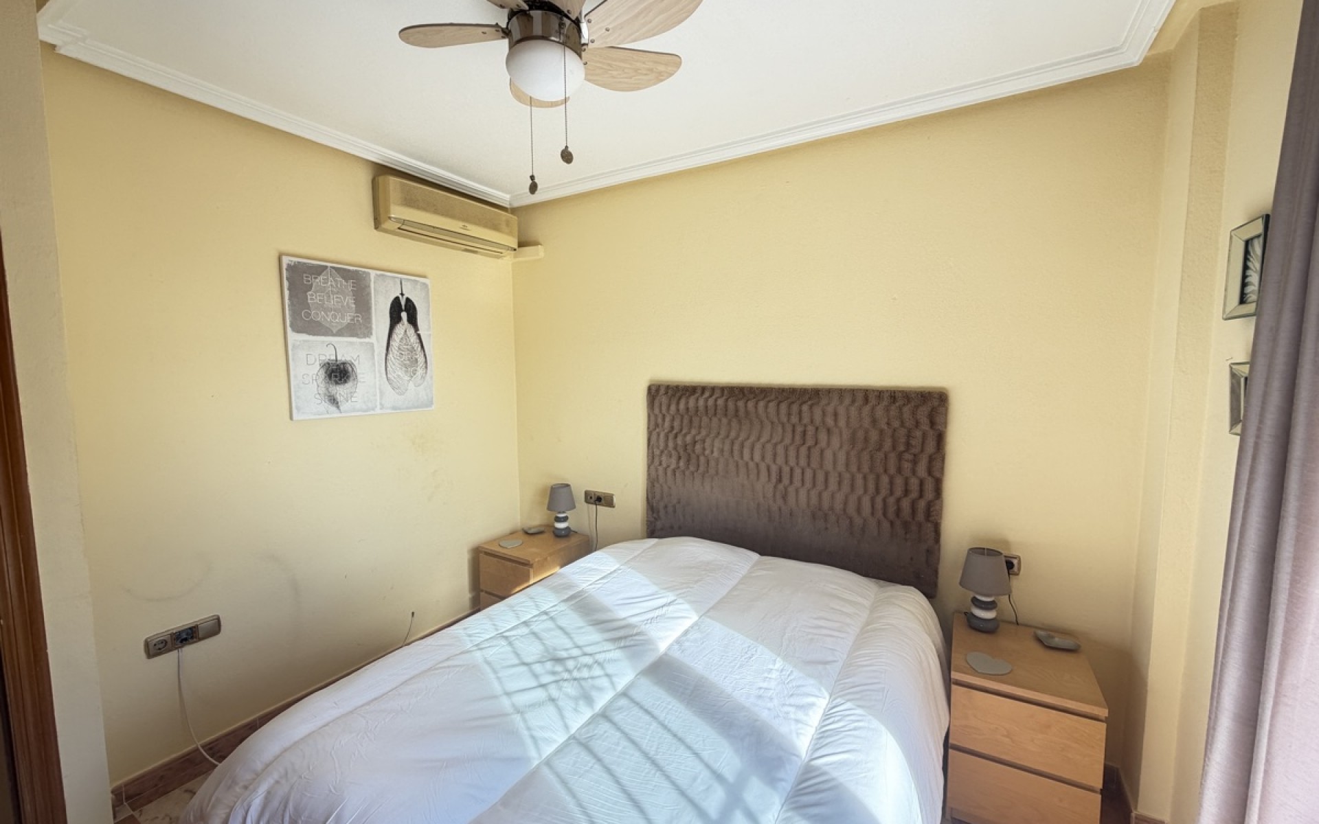 Resale - Townhouse - Villamartin