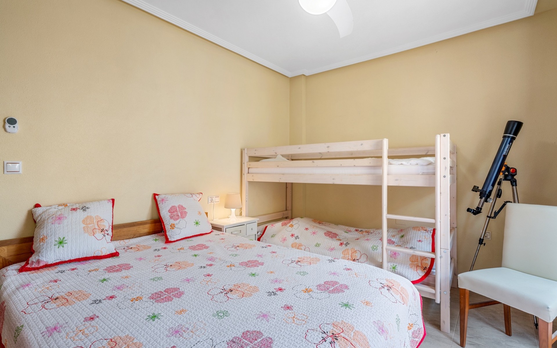 Resale - Townhouse - Villamartin