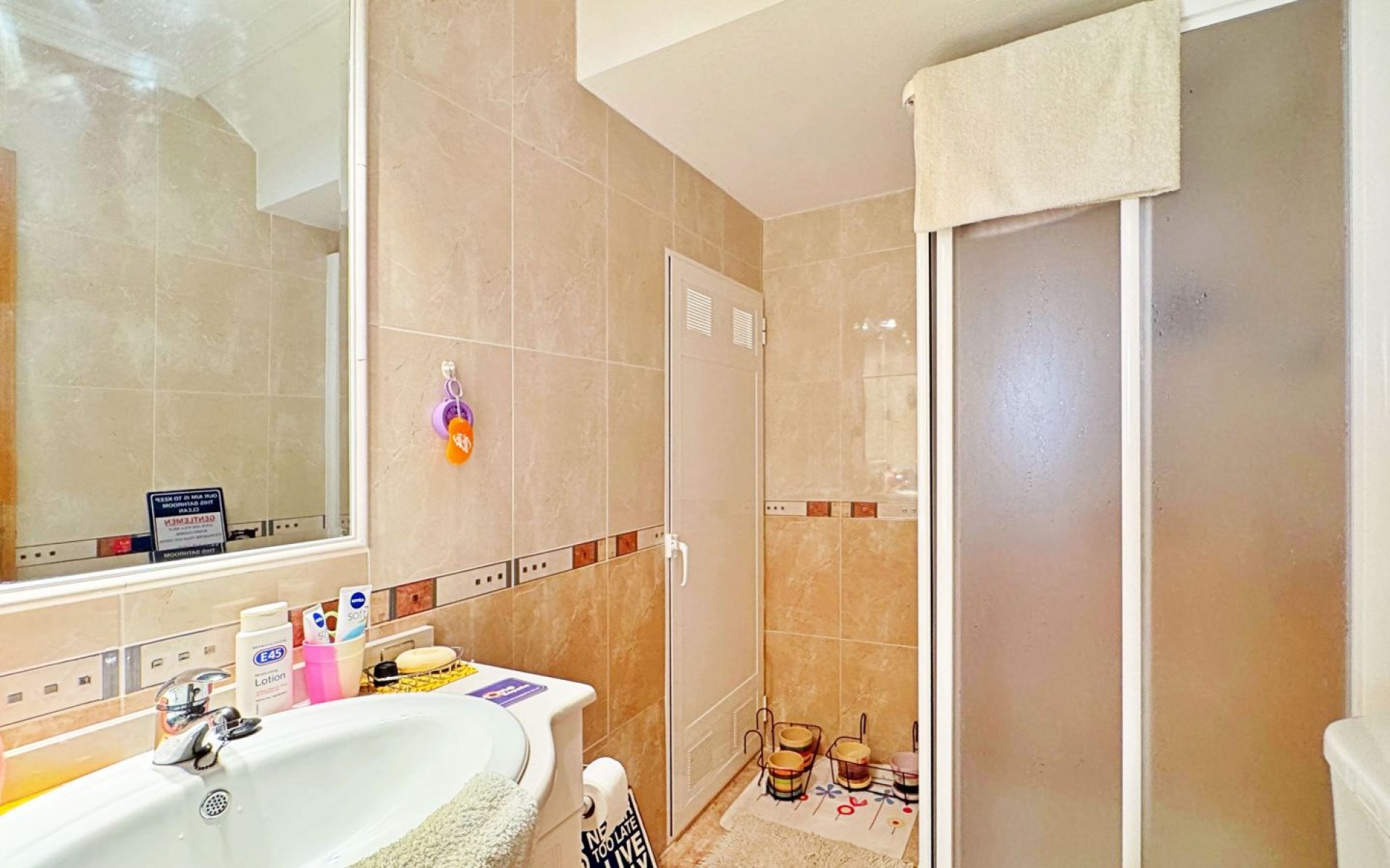 Resale - Townhouse - Villamartin