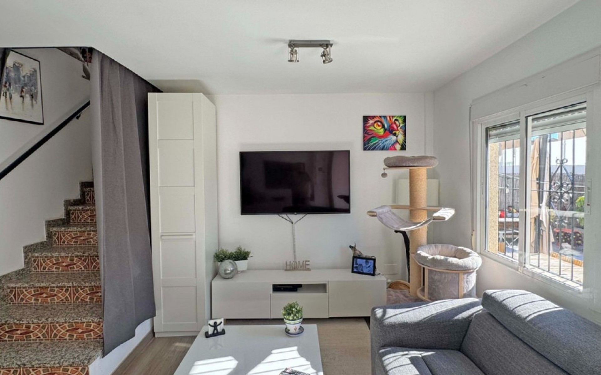 Resale - Townhouse - Villamartin