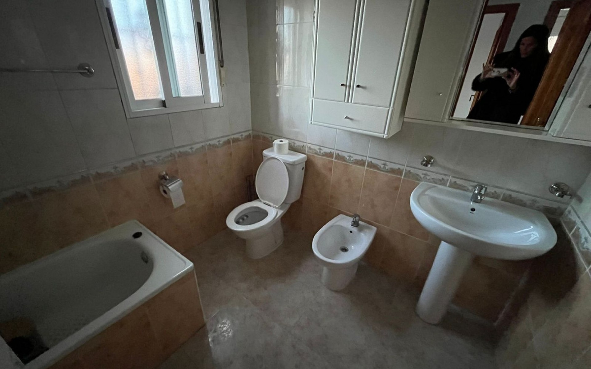 Resale - Townhouse - Villamartin