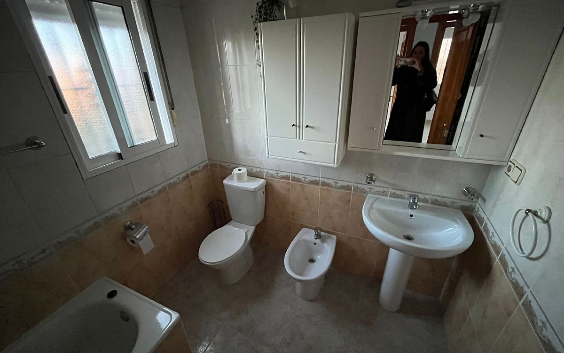 Resale - Townhouse - Villamartin