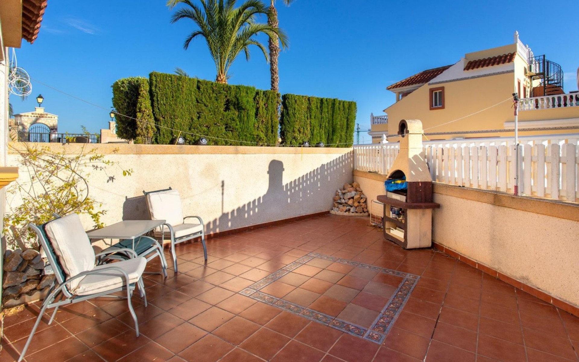 Resale - Townhouse - Villamartin