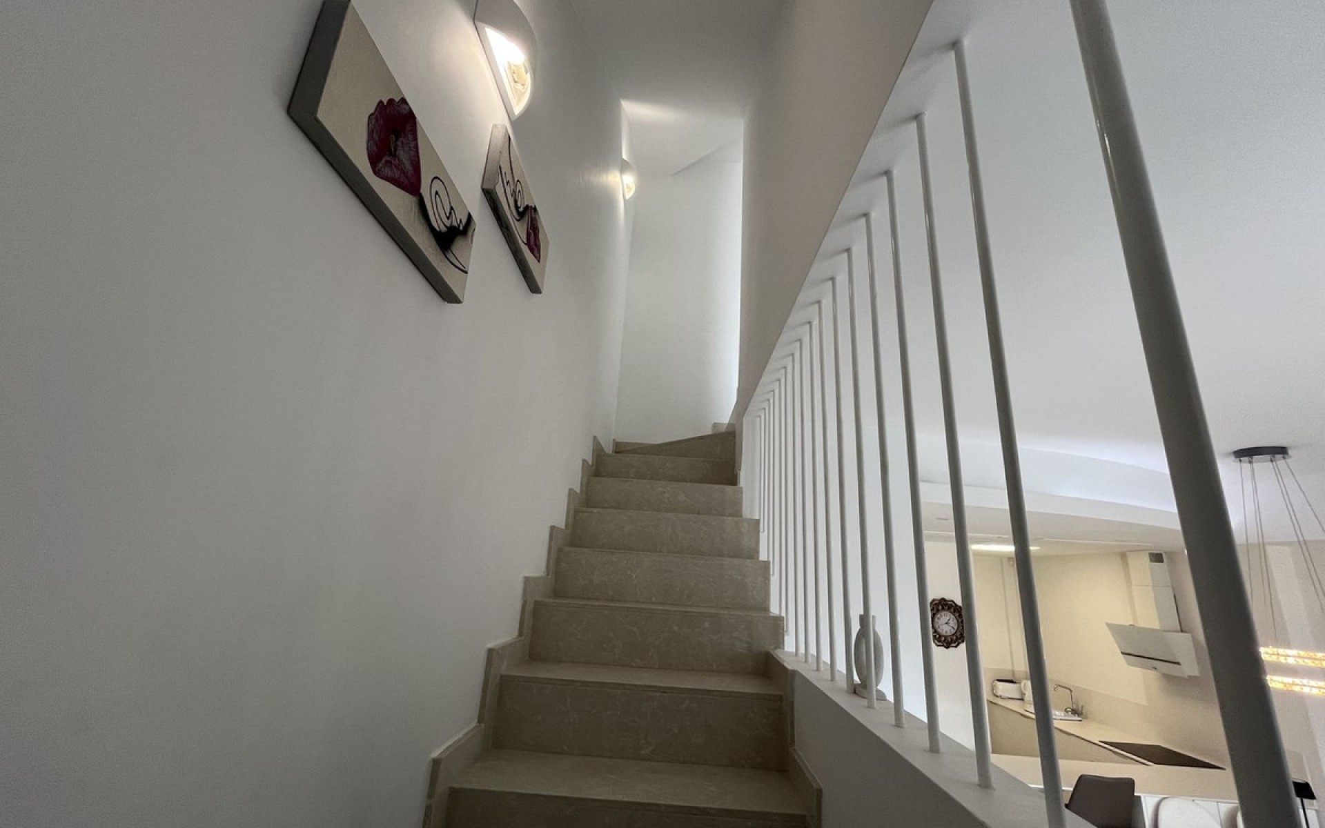 Resale - Townhouse - Villamartin