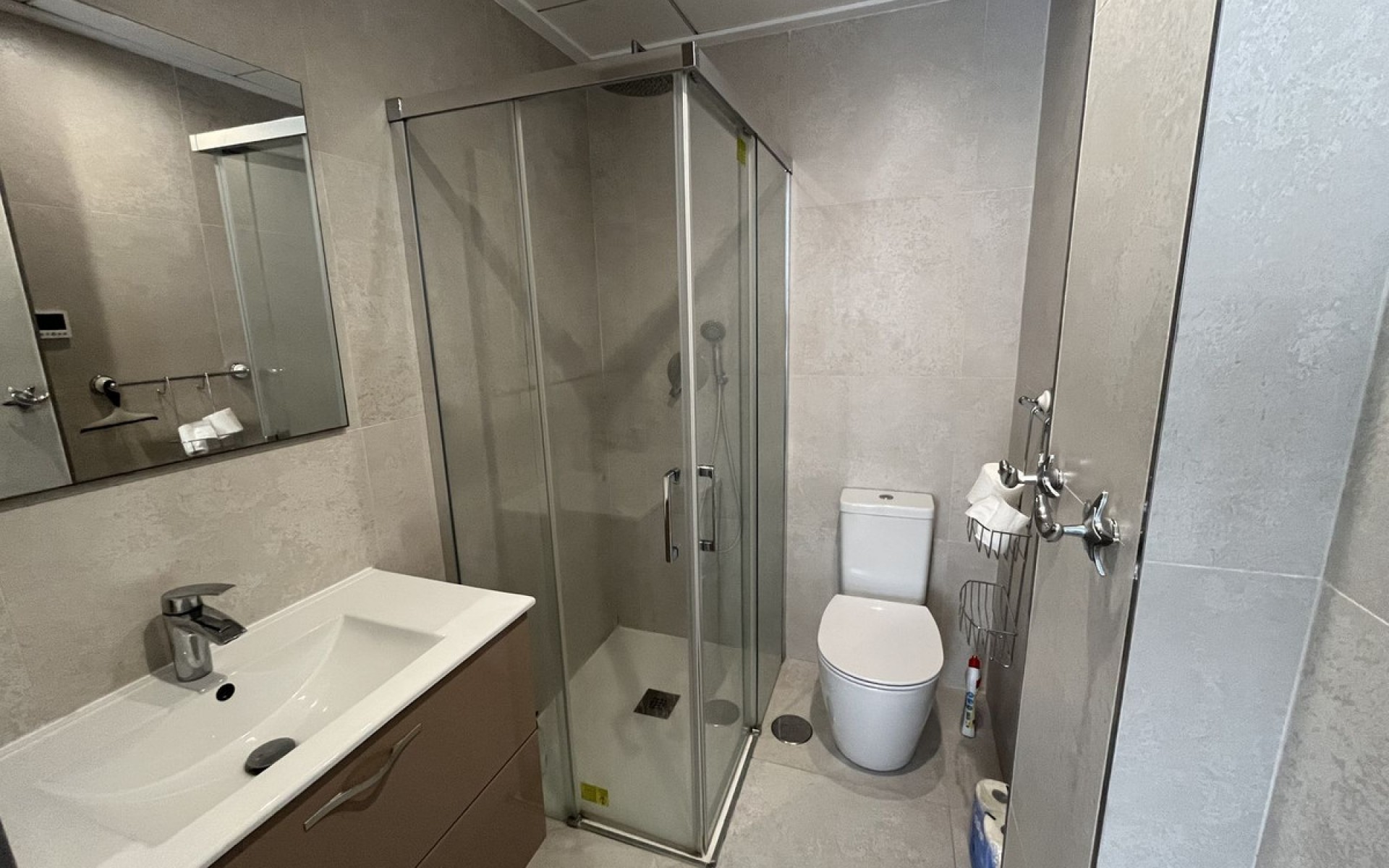 Resale - Townhouse - Villamartin