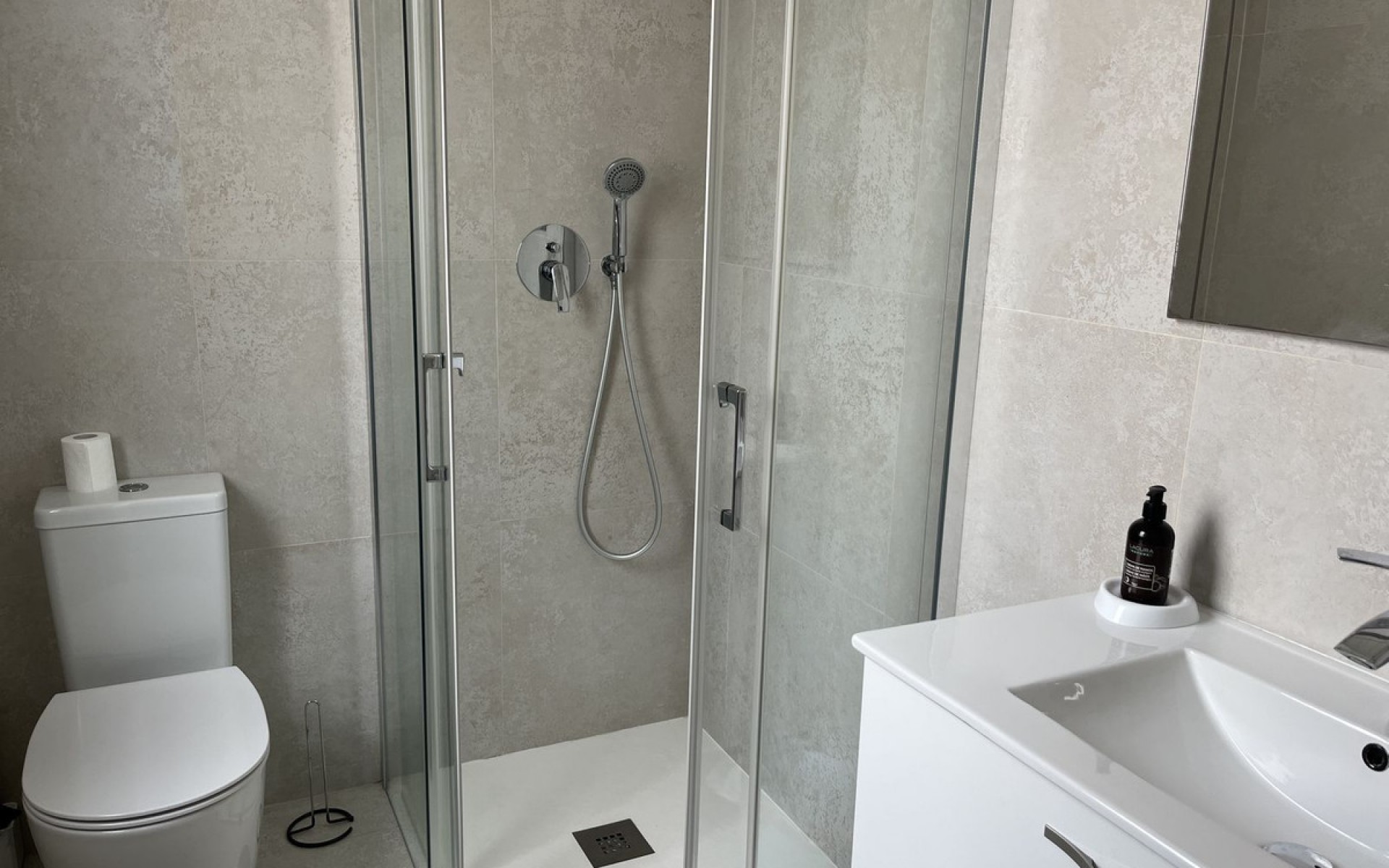 Resale - Townhouse - Villamartin