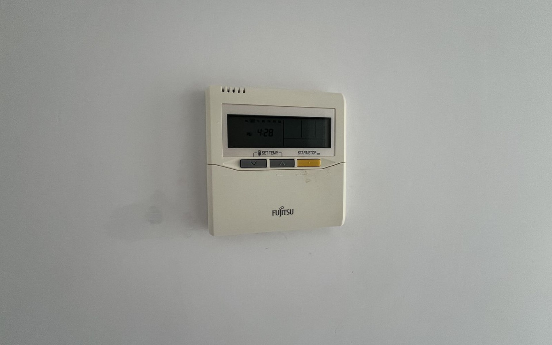 Resale - Townhouse - Villamartin