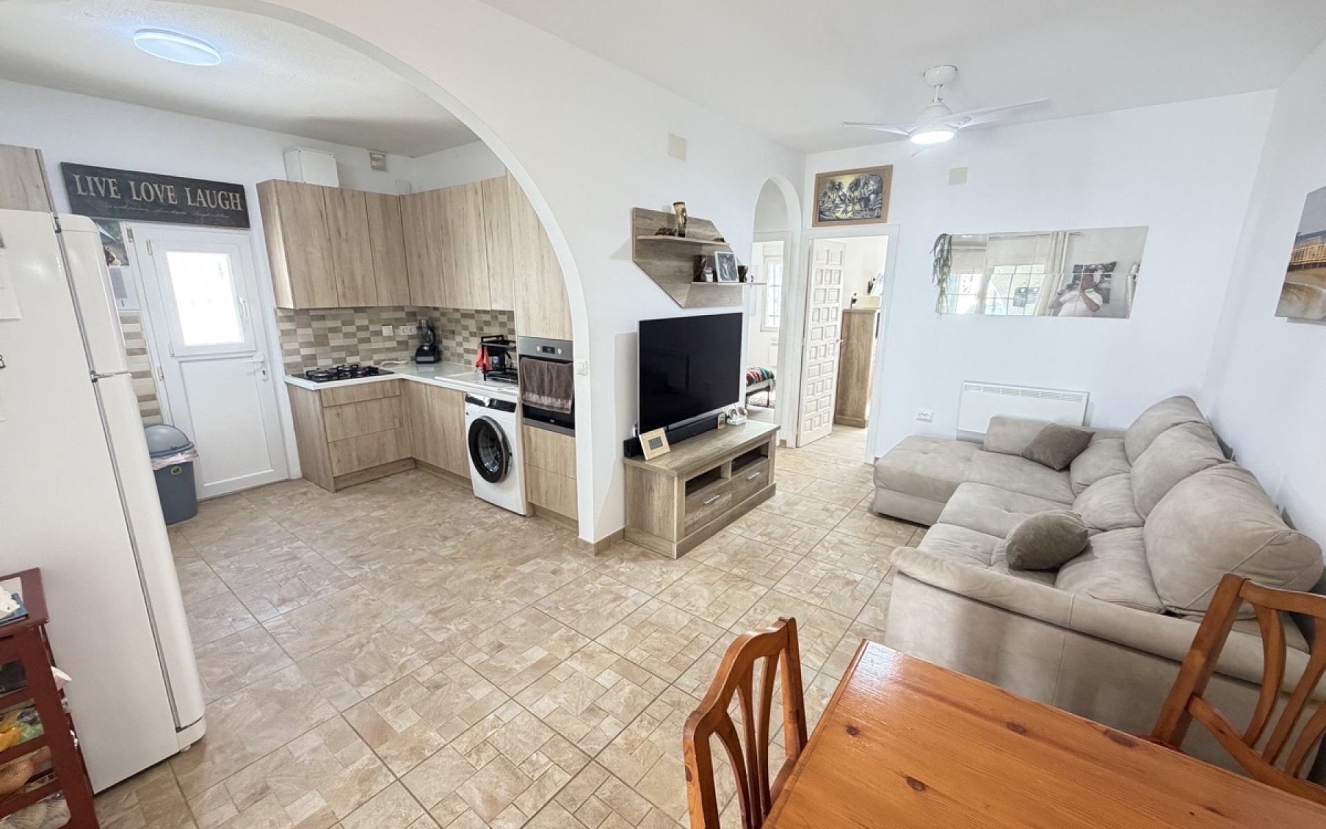 Resale - Townhouse - Villamartin