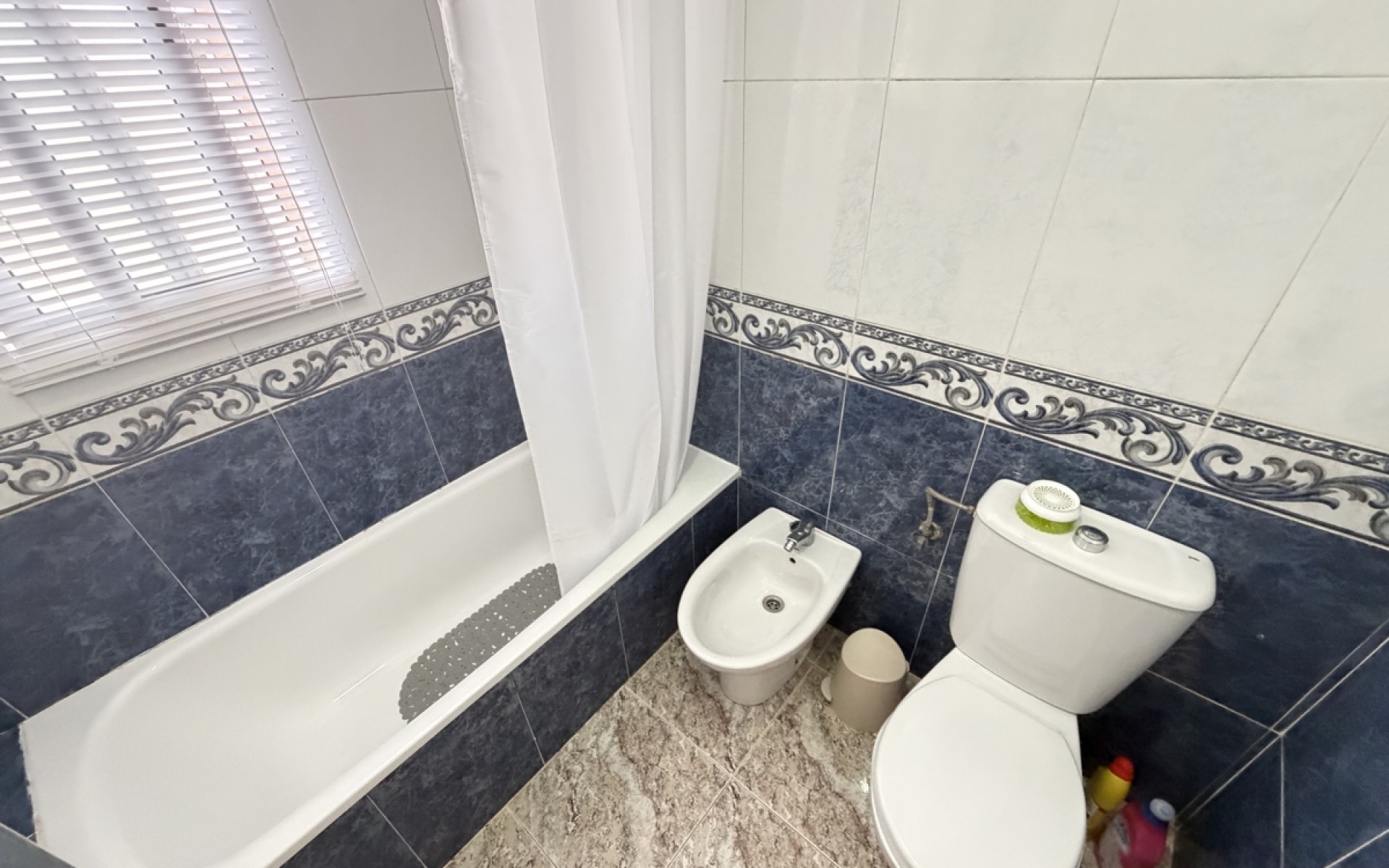 Resale - Townhouse - Villamartin