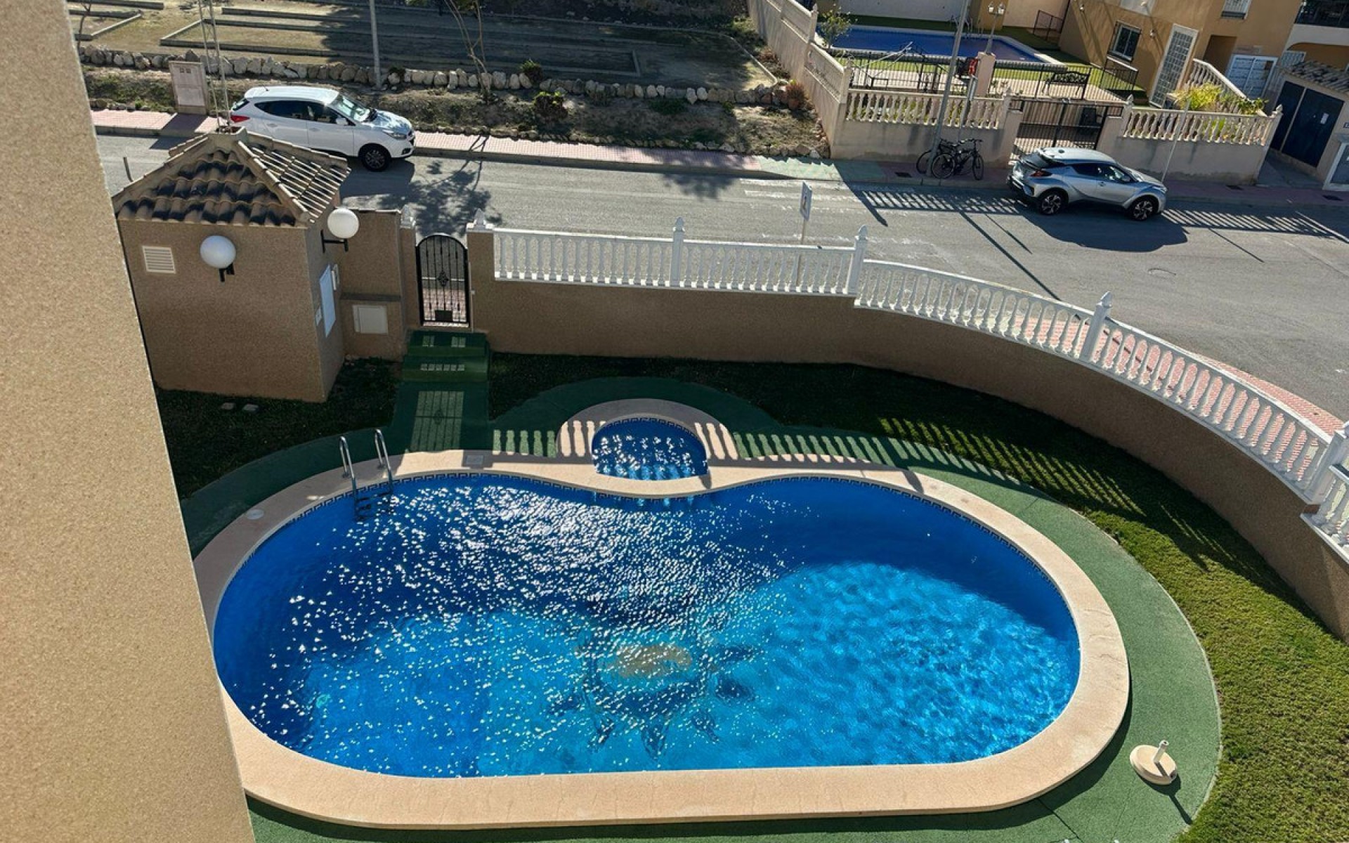 Resale - Townhouse - Villamartin
