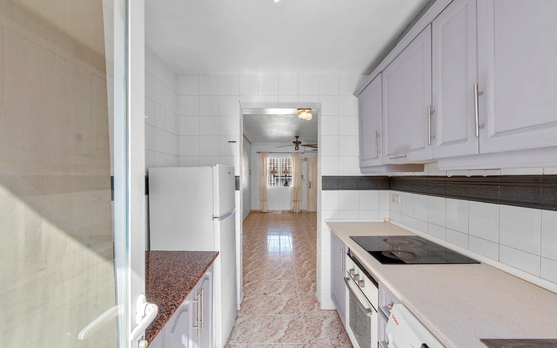 Resale - Townhouse - Villamartin