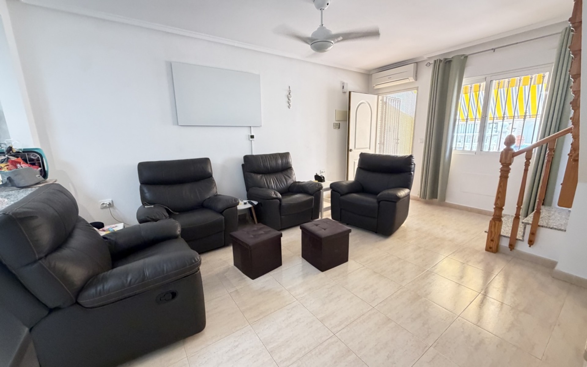Resale - Townhouse - Villamartin