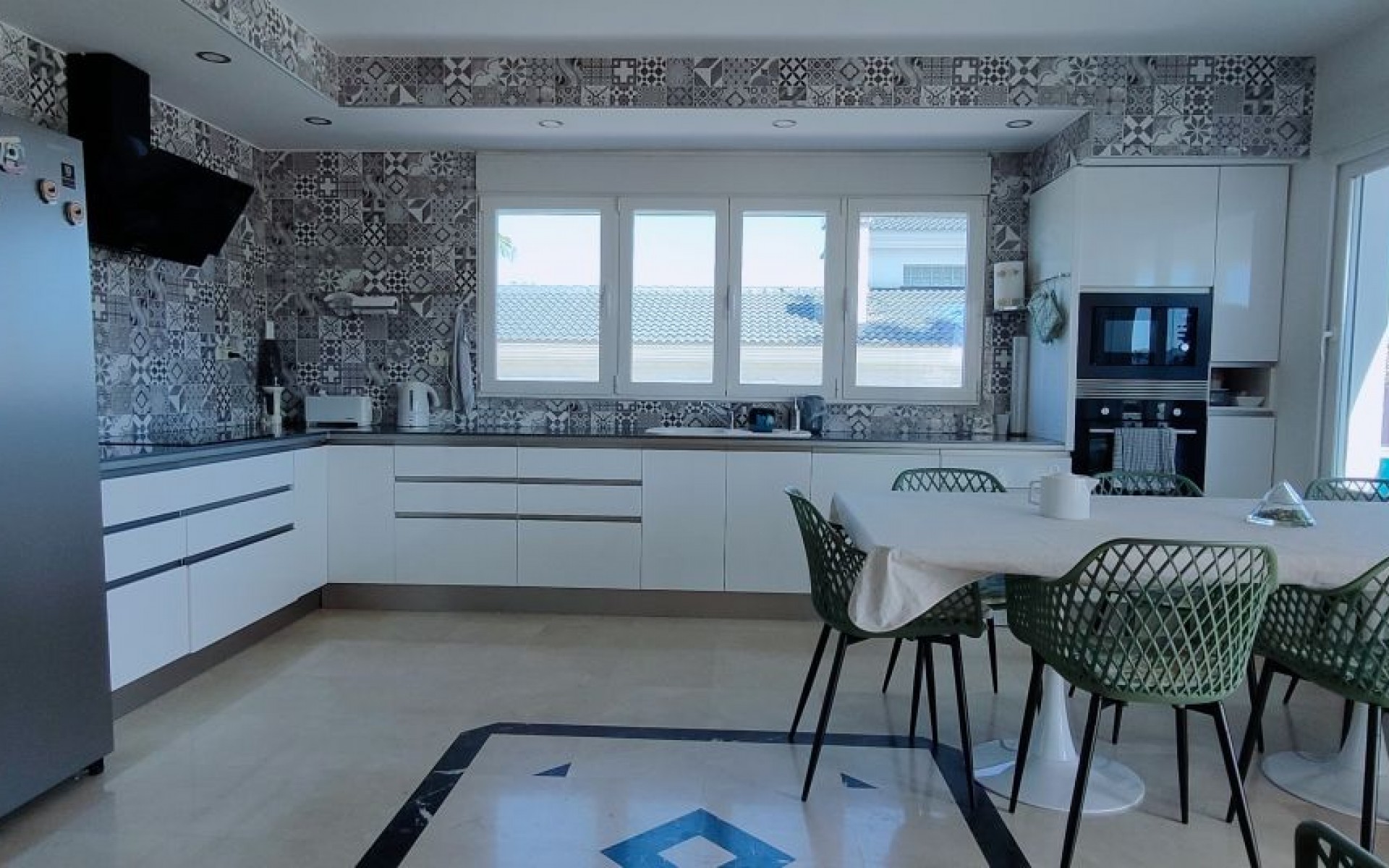 Resale - Villa - Albir