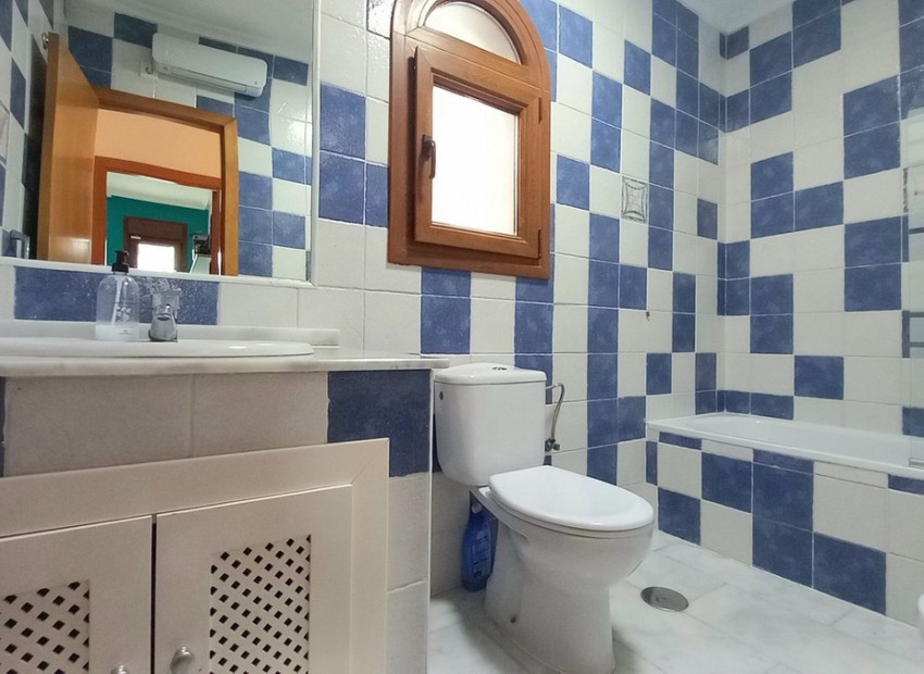 Resale - Villa - Algorfa - Algorfa Centro