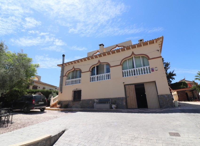 Resale - Villa - Algorfa - Algorfa Centro