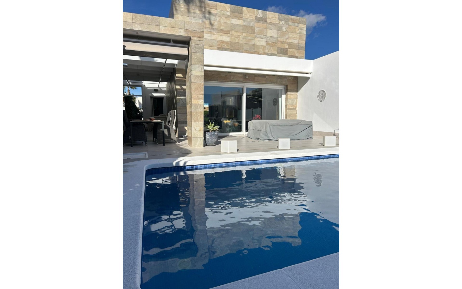 Resale - Villa - Algorfa - Algorfa Centro