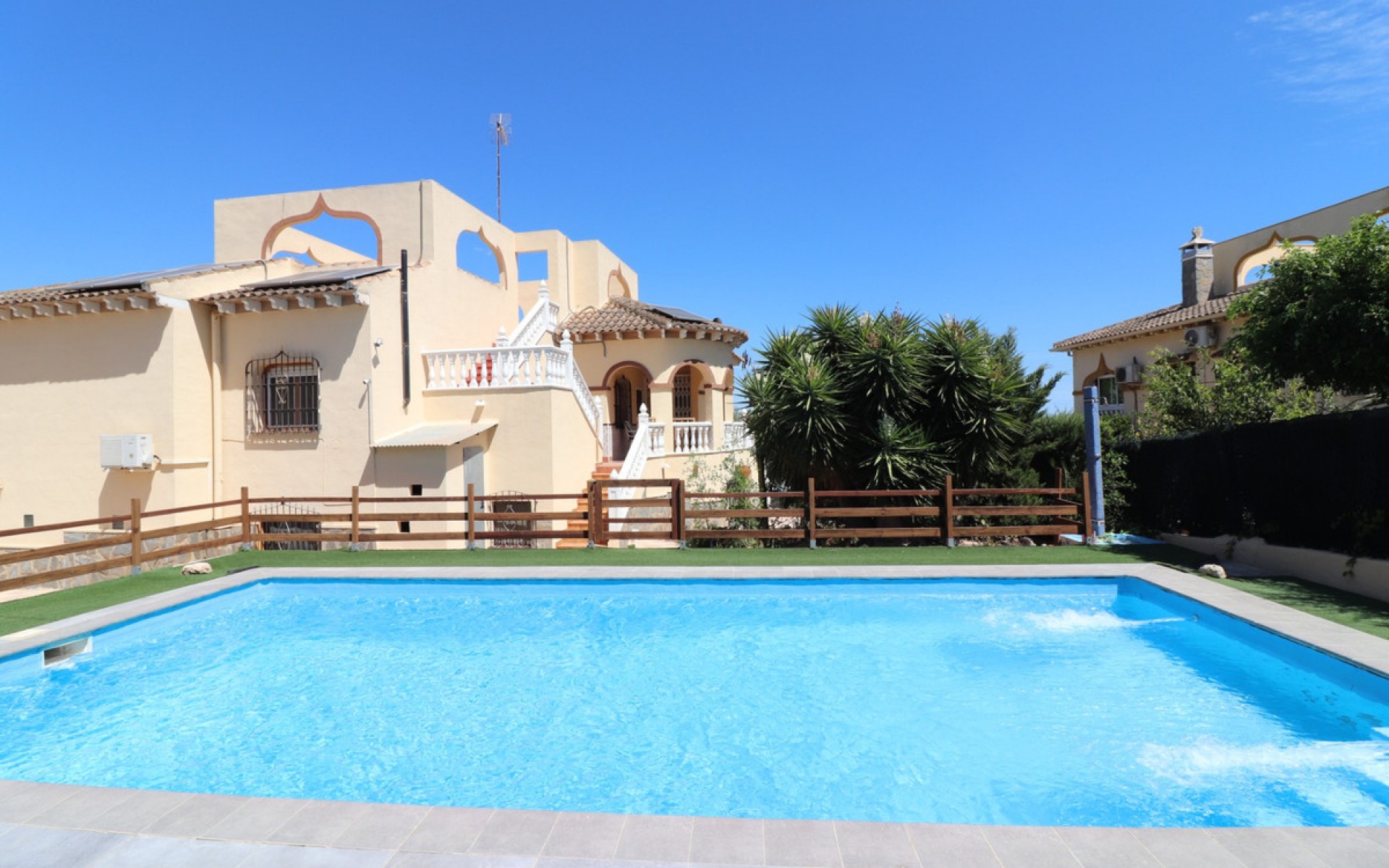 Resale - Villa - Algorfa - Algorfa Centro