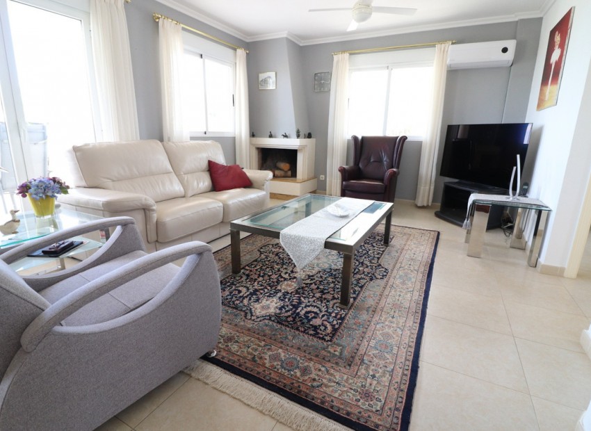 Resale - Villa - Algorfa - Algorfa Centro