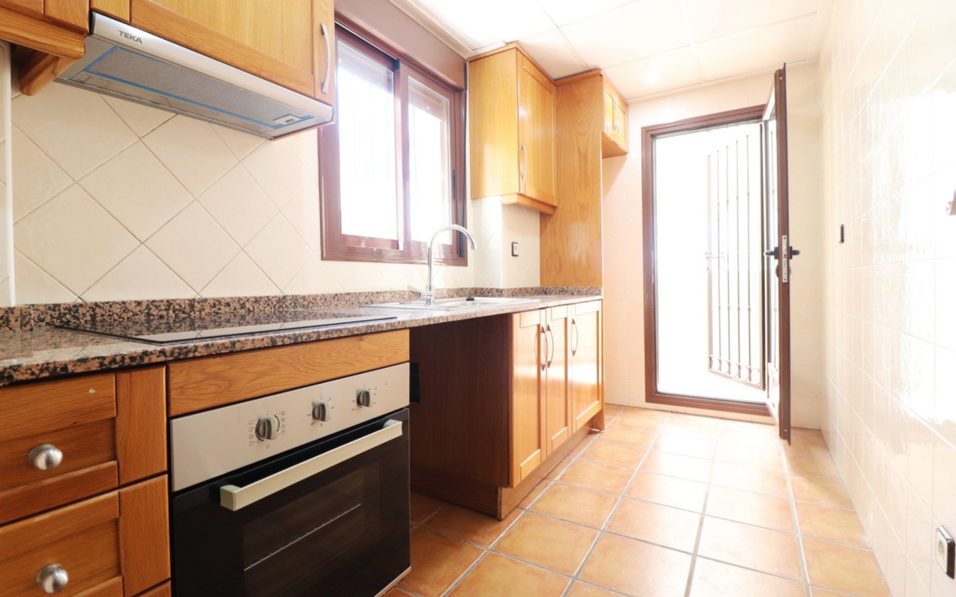 Resale - Villa - Algorfa - Algorfa Centro