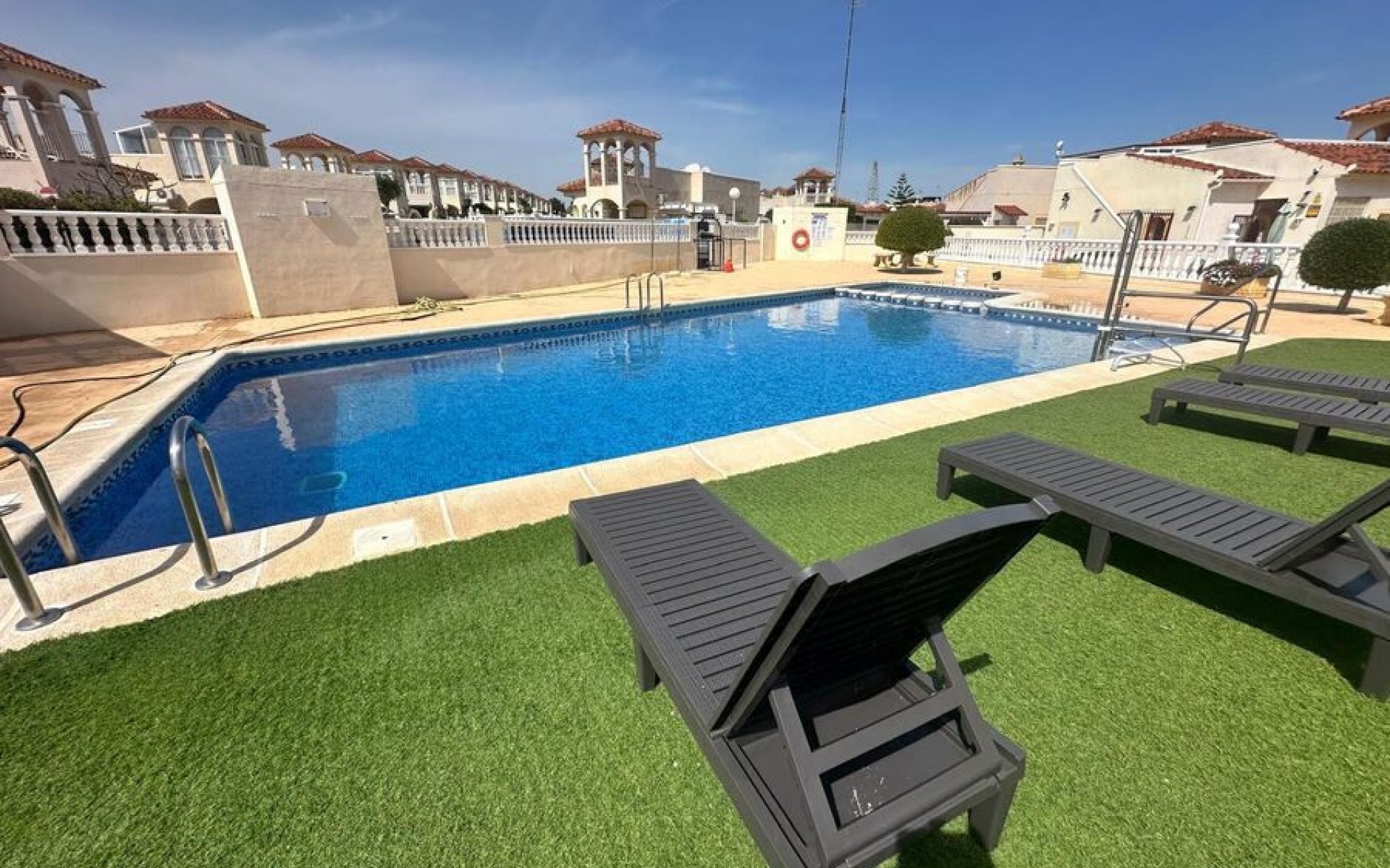 Resale - Villa - Algorfa - Algorfa Centro