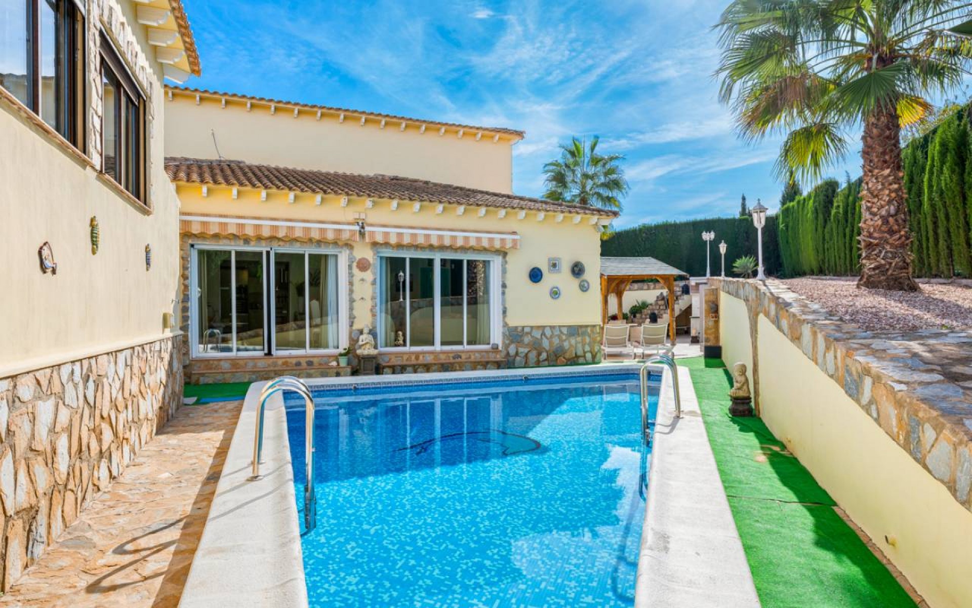 Resale - Villa - Algorfa - Castillo de montemar
